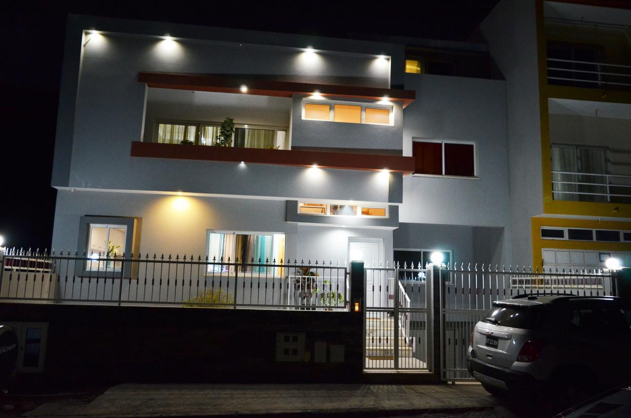 Appartamento House Goncalves Praia Esterno foto