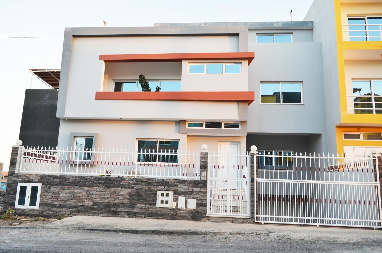 Appartamento House Goncalves Praia Esterno foto